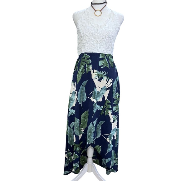 Elegant High Low Dress with Leaf Print - Picture 1 of 9